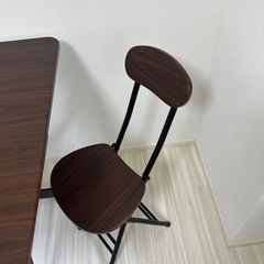 折りたたみ式ダイニングテーブルセットの画像