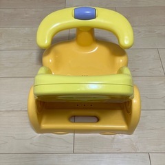 Aprica(アップリカ) バスチェアー 新生児から はじめてのお風呂から使えるバスチェア YE 91593 イエローの画像