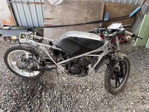 SUZUKI RG50ガンマ原付50cc