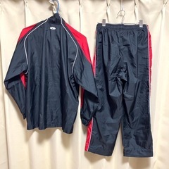 【中古・美品】アシックス 黒×赤 男女兼用150センチの画像