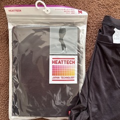 ユニクロ・ヒートテックレギンス2枚の画像