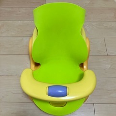 Aprica(アップリカ) バスチェアー 新生児から はじめてのお風呂から使えるバスチェア YE 91593 イエローの画像