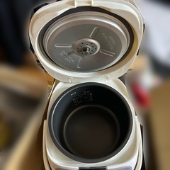 ZOJIRUSHI 象印 炊飯器 2015年製  炊飯器の画像