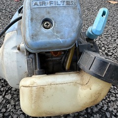 草刈機 刈払機 草刈り機 値下げ⭕️の画像