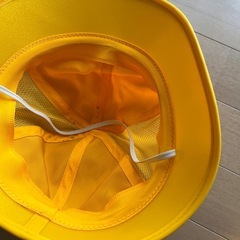 黄色安全帽子　小学1年生の画像