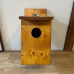 手作り野鳥の巣箱の画像