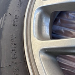 スタッドレスタイヤ16インチジムニーJB64  の画像