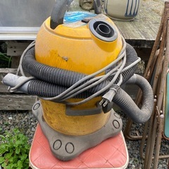 エンリッチ　バキュームクリーナー　集塵機　ER-1016 乾湿両用型掃除機　業務洋の画像