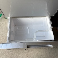日立冷蔵庫　2011年製 ノンフロン冷凍冷蔵庫　R-B5200（xs型） ●全室517リットルの画像