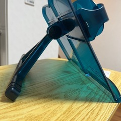 角度調節可能なポータブル本棚の画像