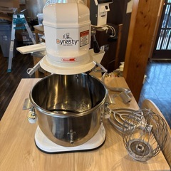 卓上ミキサーの画像