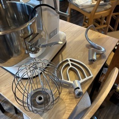 卓上ミキサーの画像