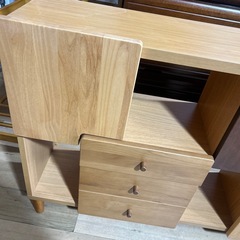 インテリア家具　おしゃれ　キャビネット　サイドボード　飾り棚　の画像