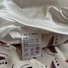 白ワンピースの画像