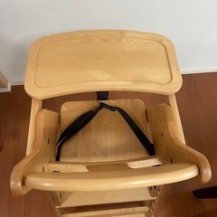 ハイローチェア　木製の画像