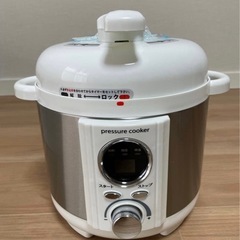 新品　未使用　LIVCETRA 電気圧力鍋　LPC-T1201コイズミの画像