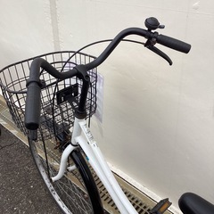 🚲店頭在庫40台🚲春日市🚲26インチ自転車🚲26インチ🚲白色🚲A21 AＥ17643🚲No349の画像