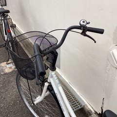 🚲店頭在庫40台🚲春日市🚲26インチ自転車🚲オートライト付き🚲 S S L386759🚲No348の画像