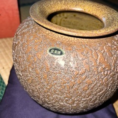 信楽焼　壺の画像