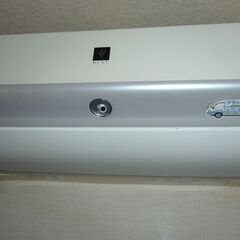 シャープエアコン　AY-L22X-W　6常用　　２０００年モデル　早物がちです。の画像