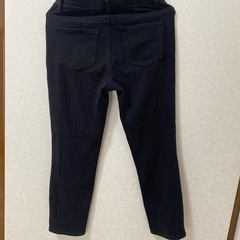 ユニクロ レディースパンツ ブラック　Mサイズの画像