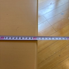 折り畳みテーブルの画像