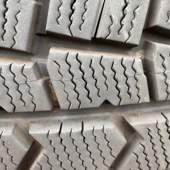 【使用２週間のみのみ超美品】【DUNLOPスタッドレスタイヤ＆アルミホイール4本セット】の画像