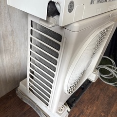 美品　東芝　TOSHIBA　エアコン　RAS-H221M(W)　2021年製　6畳の画像