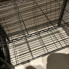 【シルバー▶︎ブラックに塗装済】4段スチールラック　の画像