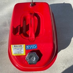 ガソリン　携行缶　容器の画像
