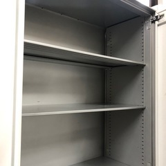 🌺コクヨ両開き書庫鍵付き🌺の画像