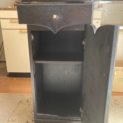 収納家具の画像