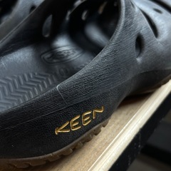 keen スリッパ　ソールすり減りあり　おまけ付きの画像