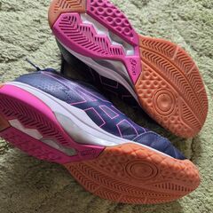 ASICS　バレーボールシューズ　24.0  ネイビー×ピンクの画像