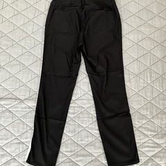 レディース　ブラック　伸縮性パンツ　Ｌサイズの画像