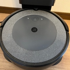 ☆一年半使用☆　ルンバ　i3+ クリーンベース付きの画像