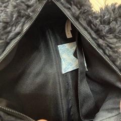 GU ファーリーショルダーバッグ ボア モコモコの画像