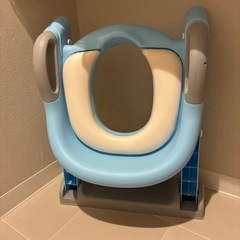 取引中【折り畳める】補助便座☆ステップ付きの画像