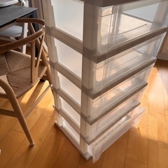 衣装ケース 5段の画像