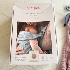 ベビービョルン　抱っこひも　メッシュ　ダスティピンク　ベビーキャリアMINIの画像