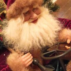 急ぎで引き取り希望。②　クリスマス コストコ KIRKLAND サンタ.イン.カーの画像