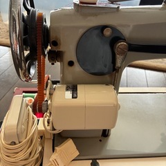アンティーク　ミシンの画像