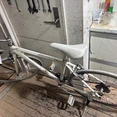 FUJI PALETTE フジのクロスバイク ホワイトの画像