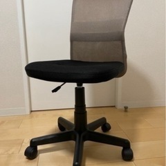 オフィスチェアー2つの画像