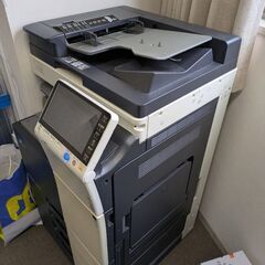 業務用複合コピー機 bizhub C284eの画像