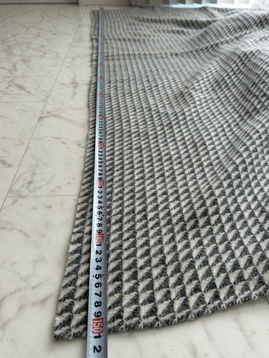 ウール100% 150×240 グレーとホワイトのチェック模様