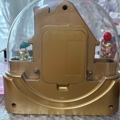 SEIKO ガラスドーム型置き時計の画像