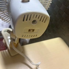 小型扇風機　クリップファン18cm   TEKNOS  EFK-181Wの画像
