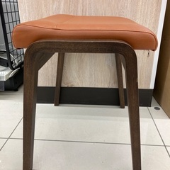 【トレファク足立扇店】karimoku カリモク スツールの画像