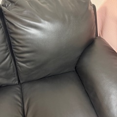 美品！2人掛けソファ　ぶらっブラックの画像